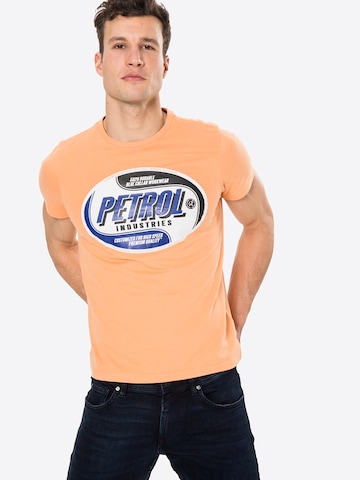 Petrol Industries T-shirt i orange: framsida