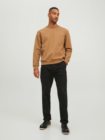 R.D.D. ROYAL DENIM DIVISION Sweatshirt in Brown