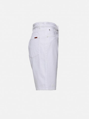 No44 - Loosefit Vaquero 'VB Legend' en blanco