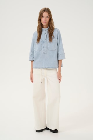 My Essential Wardrobe Blouse in Blue