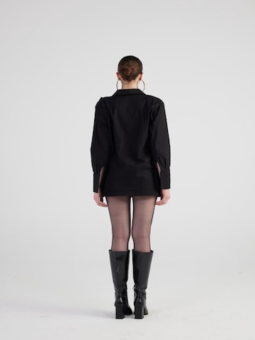 HOLLY LOLLY Blouse in Black