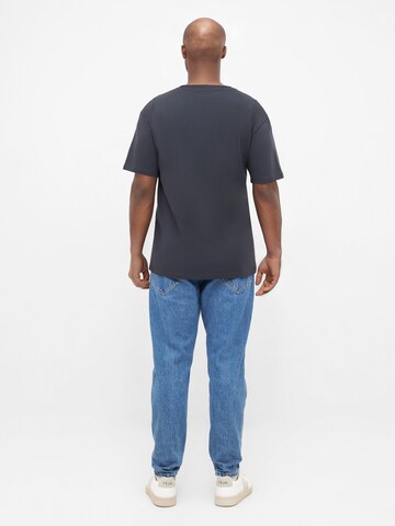 NIKIN Shirt 'TreeShirt Mountain Panorama' in Grijs