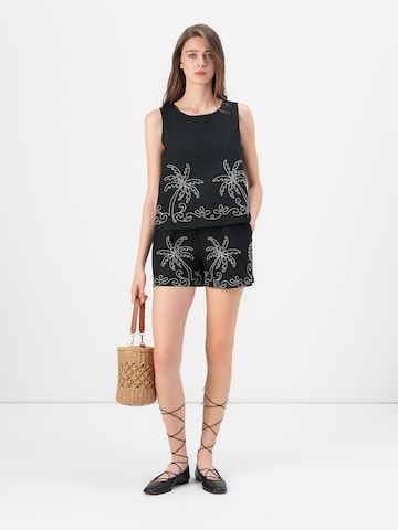 JDY Szabványos Nadrág 'JDYELIZA' - fekete