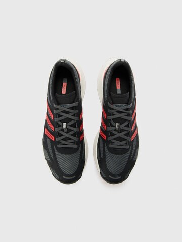 Baskets basses 'ADIZERO ARUKU' ADIDAS ORIGINALS en noir : au dessus
