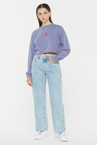 Harlem Soul LO-LA Cropped Sweatshirt printed in Lila