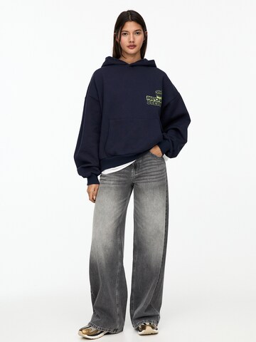 Pull&Bear Sweatshirt 'MATCHA' i blå
