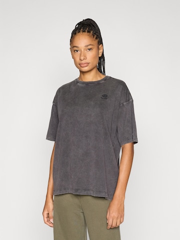 Maglietta di Champion Authentic Athletic Apparel in grigio: frontale