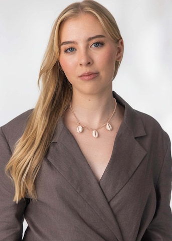 PURELEI Kette 'Seashell' in Gold: Vorderseite