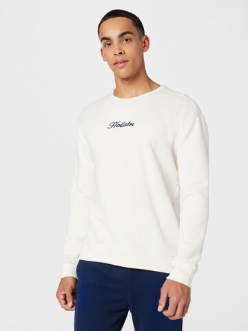 HOLLISTER Sweatshirt in Beige: front