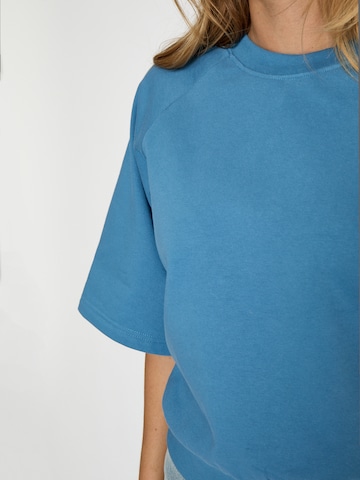 minus Sweatshirt i blå