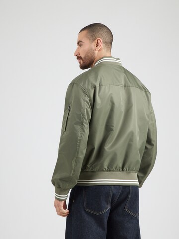 Calvin Klein Jeans Kurtka przejściowa 'TIPPED HERO' w kolorze zielony