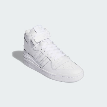 ADIDAS ORIGINALS - Sapatilhas altas 'FORUM' em branco