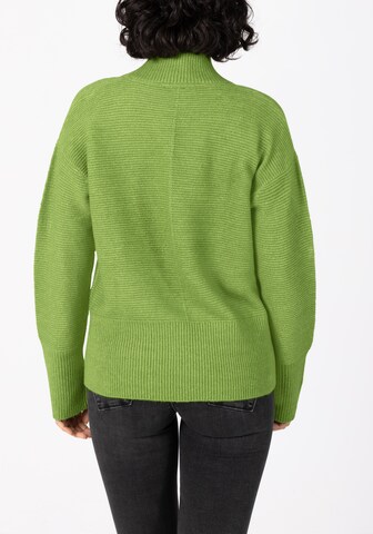 TIMEZONE Sweater in Green