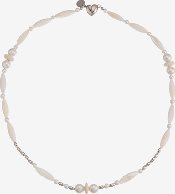 Leslii Necklace in White: front