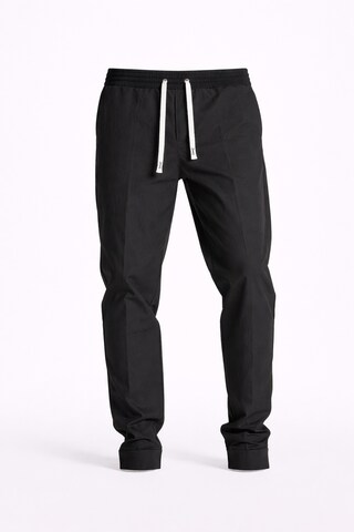 Gianni Kavanagh Tapered Pants in Black