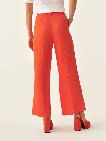 TATUUM Szeroka nogawka Spodnie 'Splito' w kolorze pomarańczowy