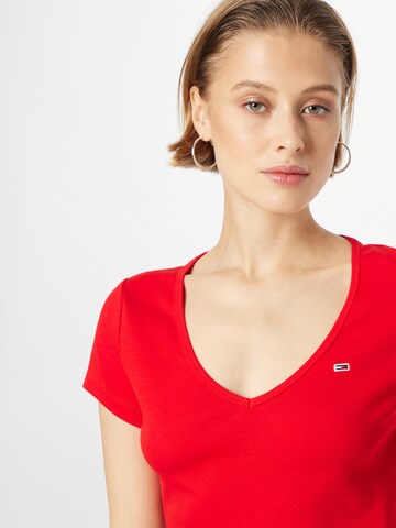 T-shirt Tommy Jeans en rouge