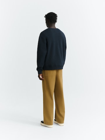 Thinking MU Sweatshirt 'LEON' in Blauw: terug