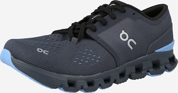 On Παπούτσι για τρέξιμο σε μπλε: μπροστά