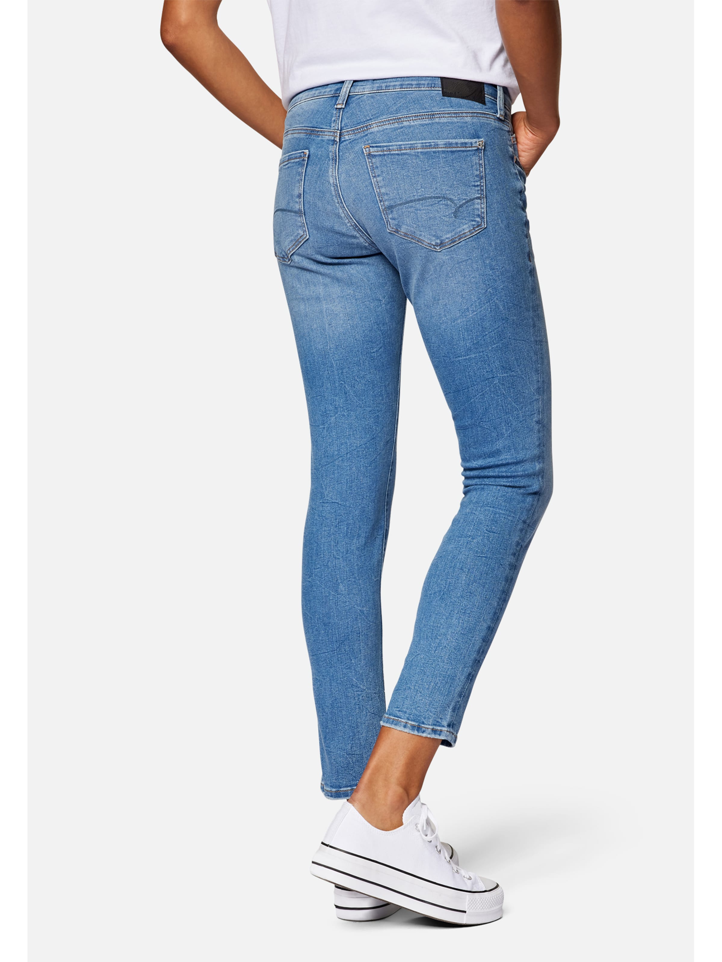 Abbigliamento Jeans Mavi Jeans LINDY in Blu 