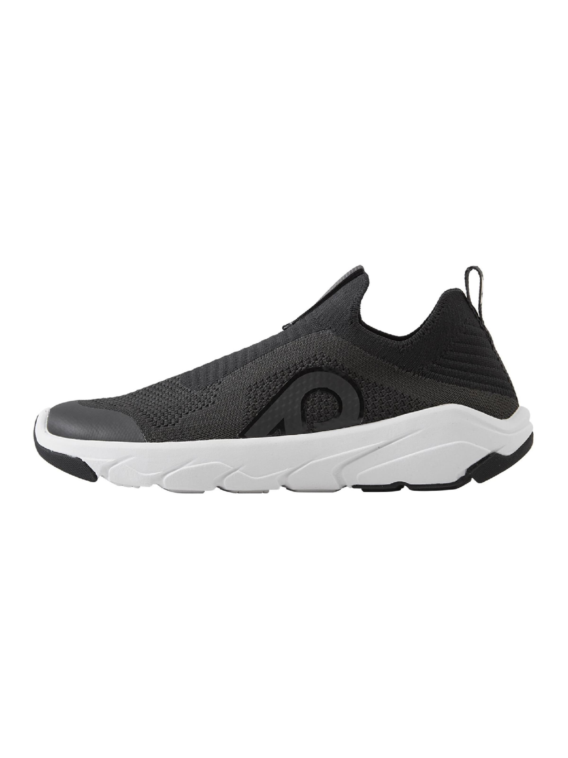Reima Sneaker 'Sujuva' in Schwarz: Vorderseite