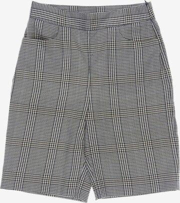 Maje Shorts in XS in Grey: front