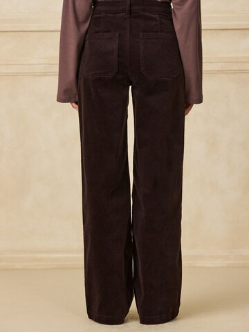 Next Wide Leg Hose in Rot