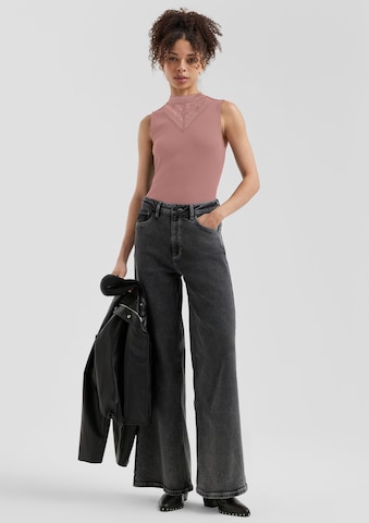 QS Top in Roze
