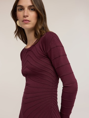 Robe MOTIVI en rouge