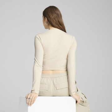T-shirt 'Wardrobe Ess' PUMA en blanc