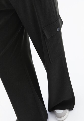Wide leg Pantaloni cargo di OXXO in blu