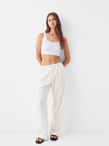 Loosefit Pantalon Bershka en blanc