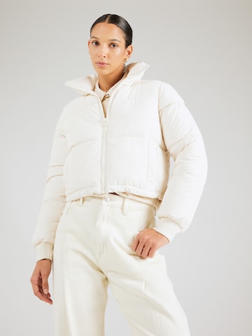 HOLLISTER Between-Season Jacket in Beige: front