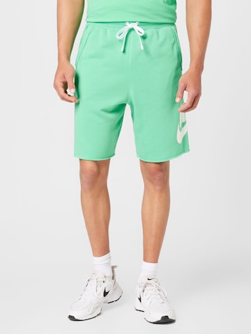 Nike Sportswear Voľný strih Nohavice 'CLUB ALUMNI' - Zelená: predná strana