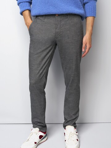 MEYER Regular Chino in Grau: Vorderseite