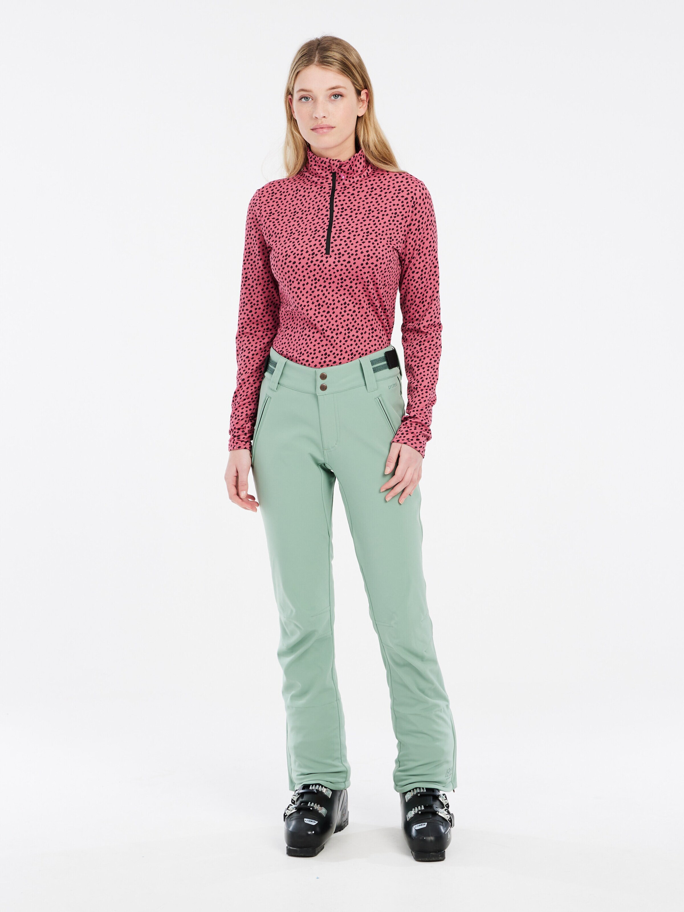 PROTEST Slim fit Workout Pants 'PRTRELOLE' in Green: front