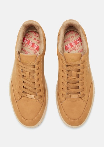 s.Oliver Sneakers laag in Bruin