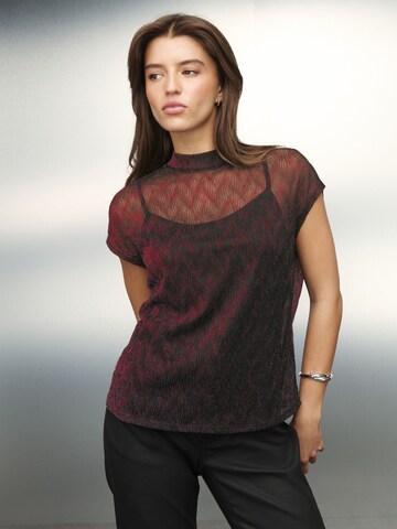 Next Top in Black: front