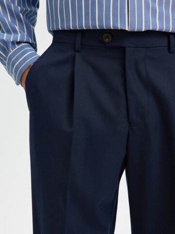 SELECTED Regular Hose in Blau