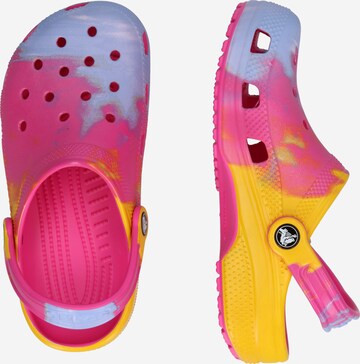 Crocs Åpne sko i rosa