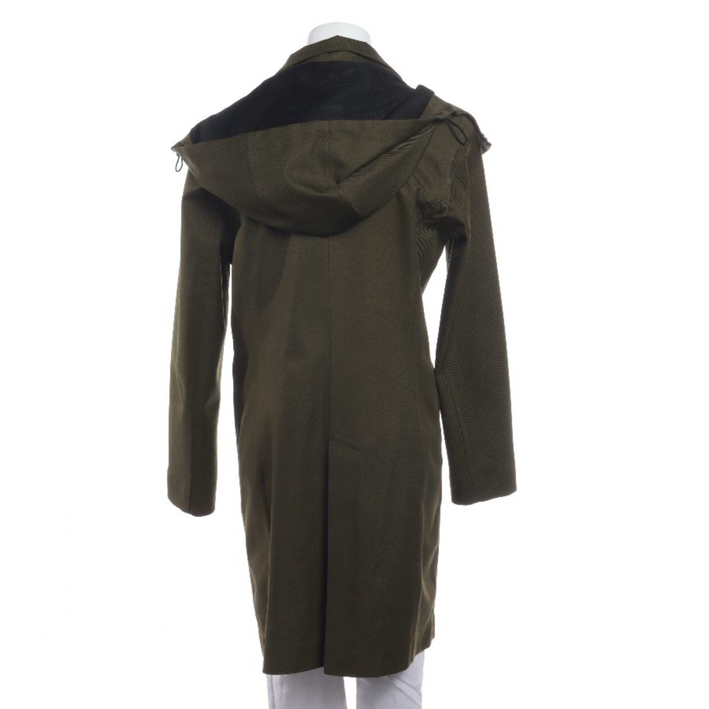 Closed Jacket & Coat in M in Green