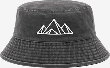 Neverless Hat 'Berg Polygon' in Black: front