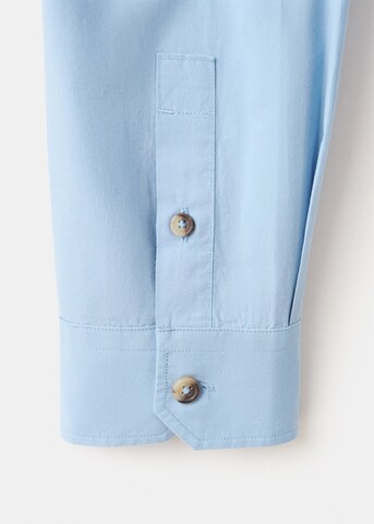 MANGO MAN Regular fit Button Up Shirt 'Marga' in Blue