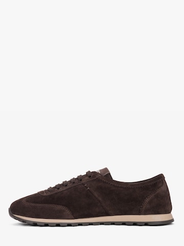Estro Sneakers '371-640-15' in Brown