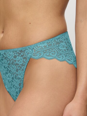 TRIUMPH Tai-Slip ' Amourette Highleg Tai ' in Blau