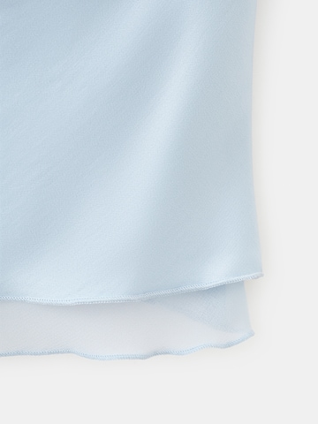 Top 'Azur' de la MANGO pe albastru