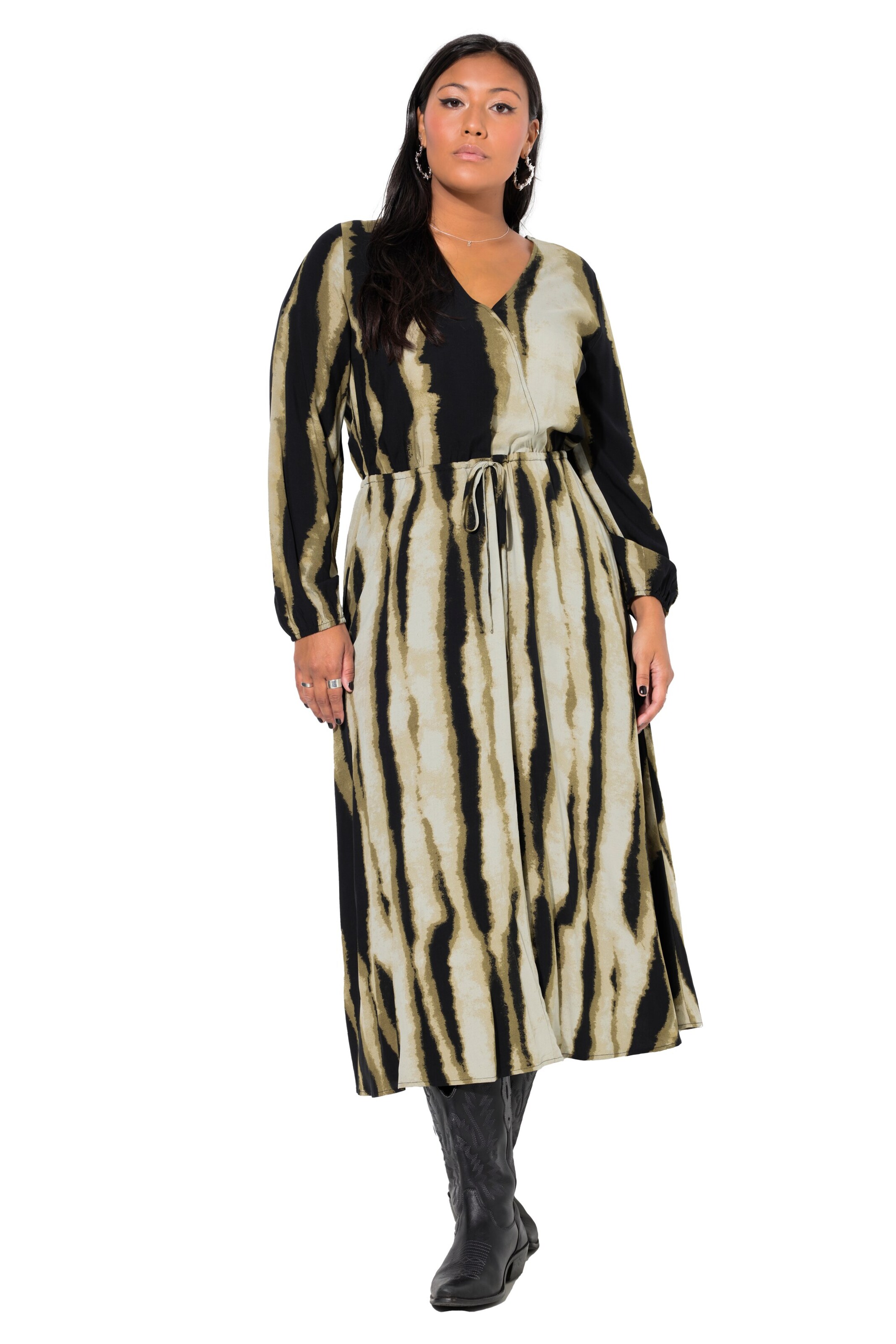 Studio Untold Kleid in Weiß