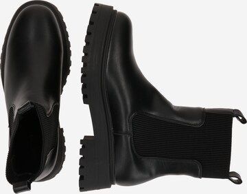 Stivaletto 'Miley Boots' di ABOUT YOU in nero