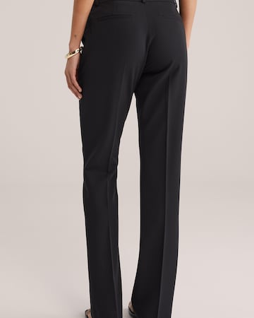 WE Fashion Разкроени Панталон с ръб в черно