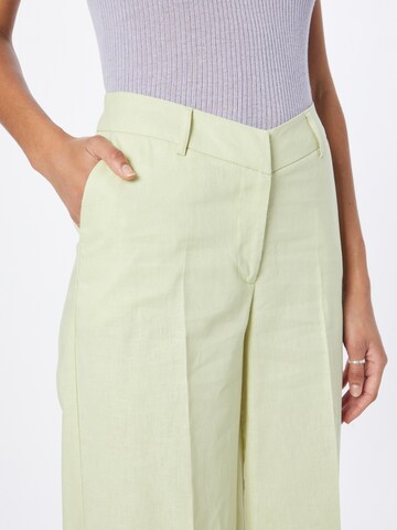 NA-KD Wide leg Pleated Pants in Green